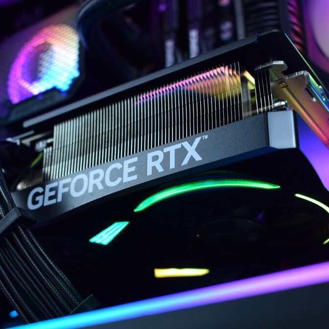 Computador King Mod Gamer-PC Phanteks Ryzen 7 7800X3D 32GB DDR5 1TB RTX 5070 Ti WiFi W11 image number 5