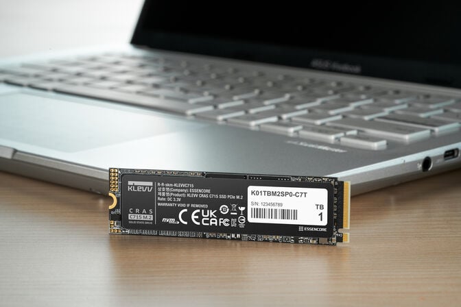 SSD KLEVV CRAS C715 Gen3 1TB M.2 NVMe 2280 (3200/2000MB/s) image number 10