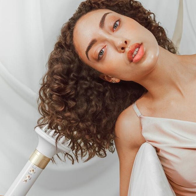 Modelador de Cabelo Cecotec Bamba Ceramic Care AirGlam 14 em 1 Champagne image number 9