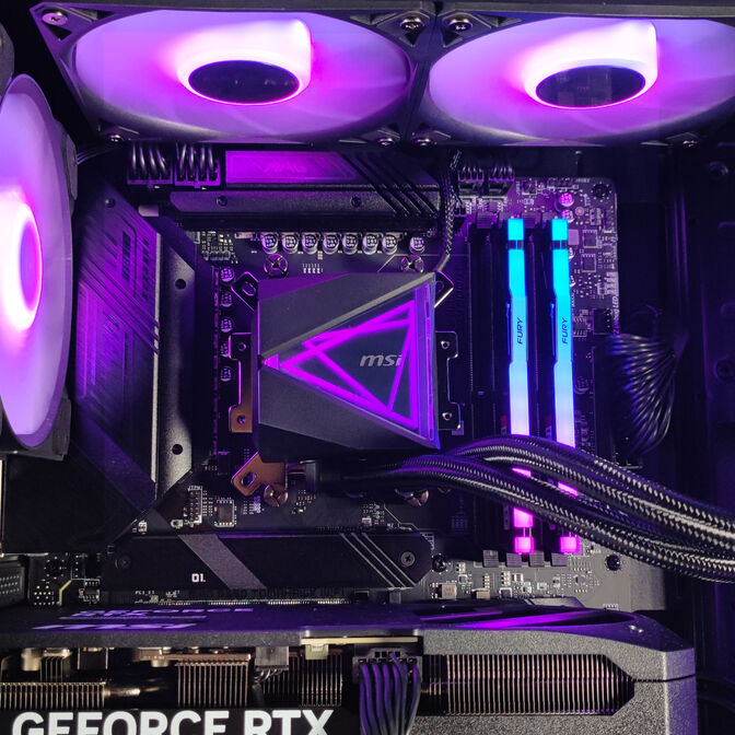Computador King Mod Gamer-PC Powered by MSI Ryzen 7 9800X3D 32GB DDR5 1TB RTX 5070 WiFi W11 image number 7