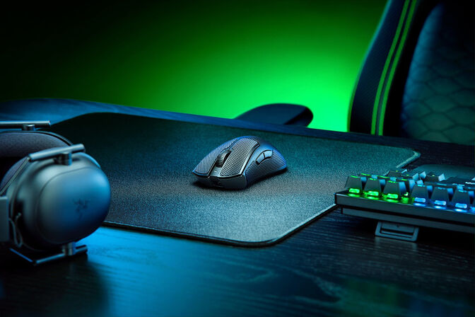 Rato Razer DeathAdder V3 Pro Wireless Preto image number 1
